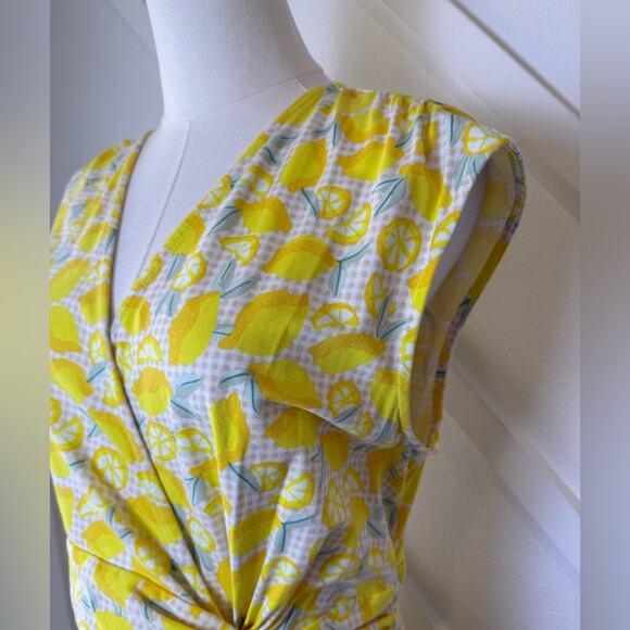 Lands’ End V-Neck Gathered Faux-Wrap Dress In Yellow Lemon Check Size Medium - Picture 3 of 9